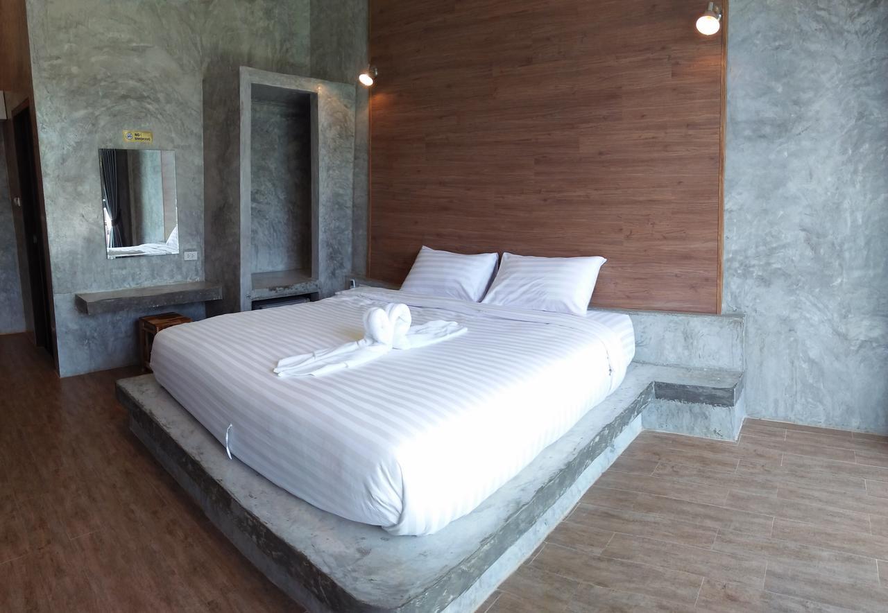 Alinda Resort Phetchaburi Bagian luar foto