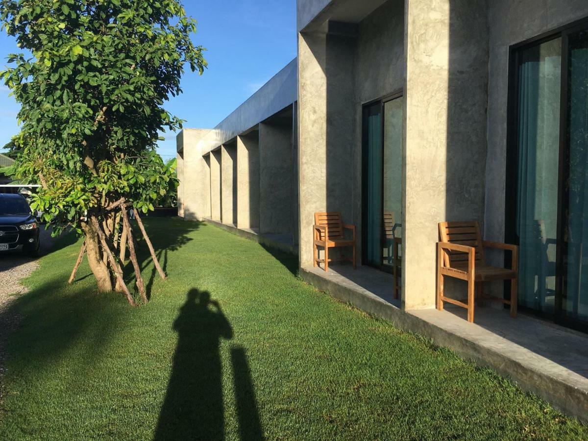 Alinda Resort Phetchaburi Bagian luar foto